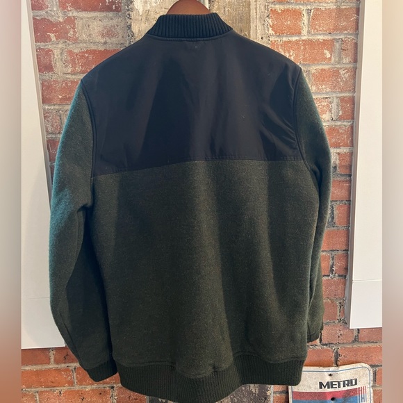 Woolrich Jacket - Picture 6 of 8